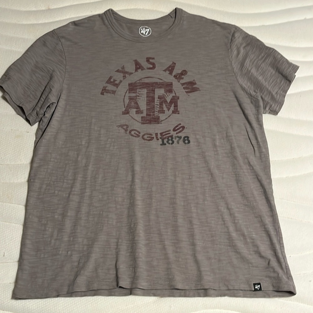 Size: XL
Color: Grey
Brand: 47Brand
Details: Texas A&M Logo